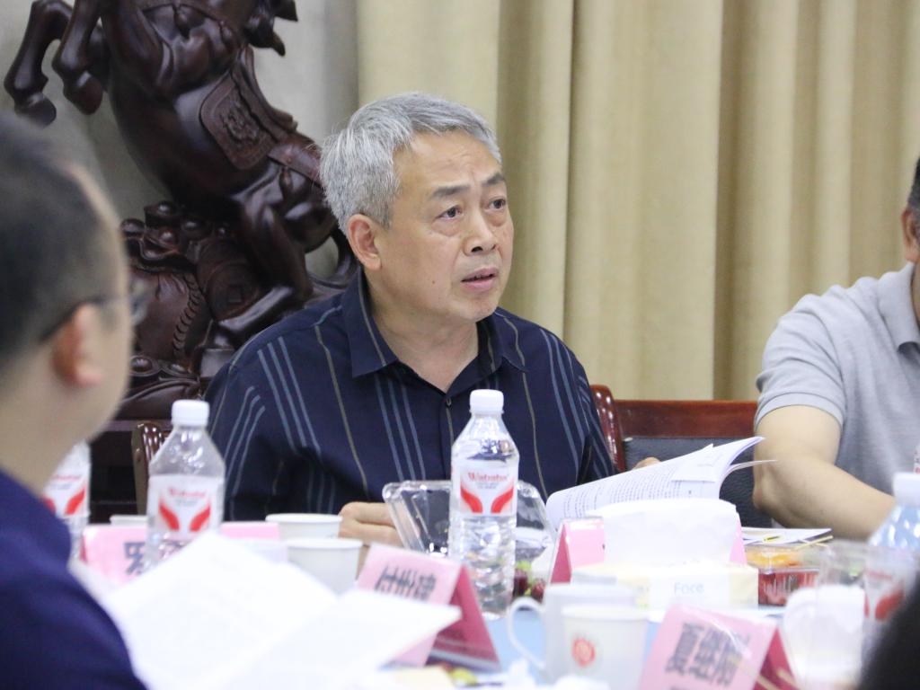 说明: 袁 说明: 袁